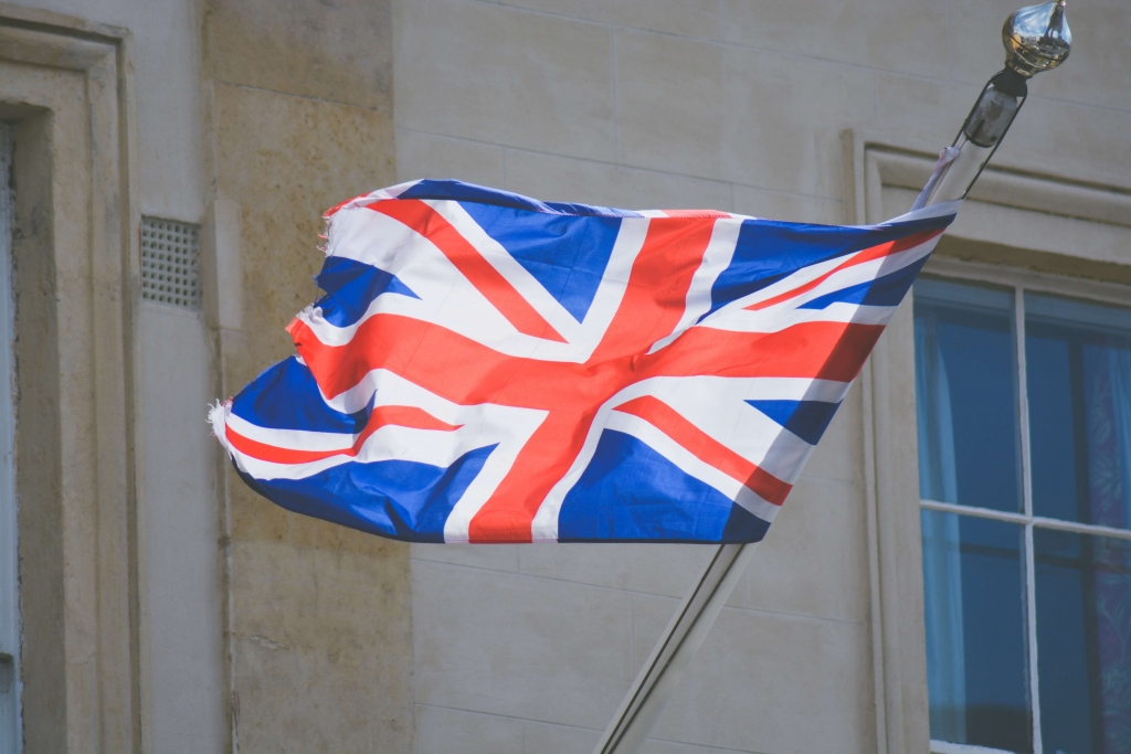 How to learn English and become fluent?